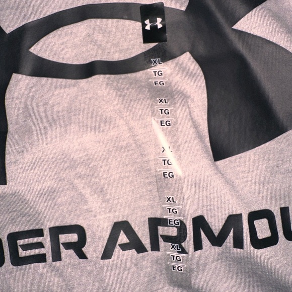 Men’s underarmour tank - Picture 4 of 4